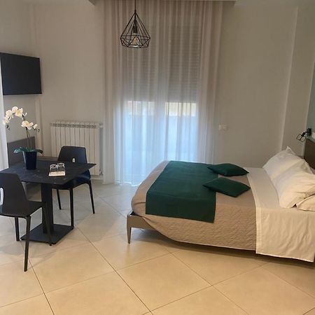 פלרמו Maqueda Suites מראה חיצוני תמונה