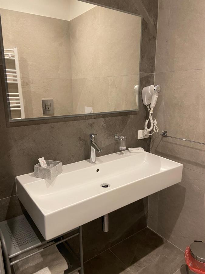 פלרמו Maqueda Suites מראה חיצוני תמונה