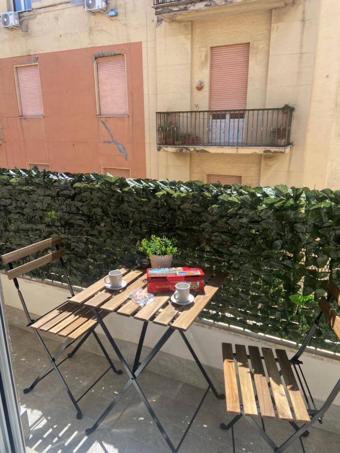 פלרמו Maqueda Suites מראה חיצוני תמונה